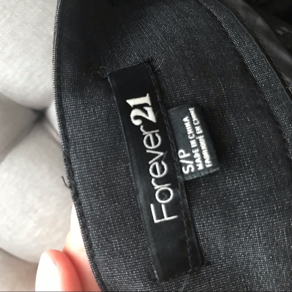 Forever 21 Charcoal Tailored Menswear Shorts - Picture 3 of 3